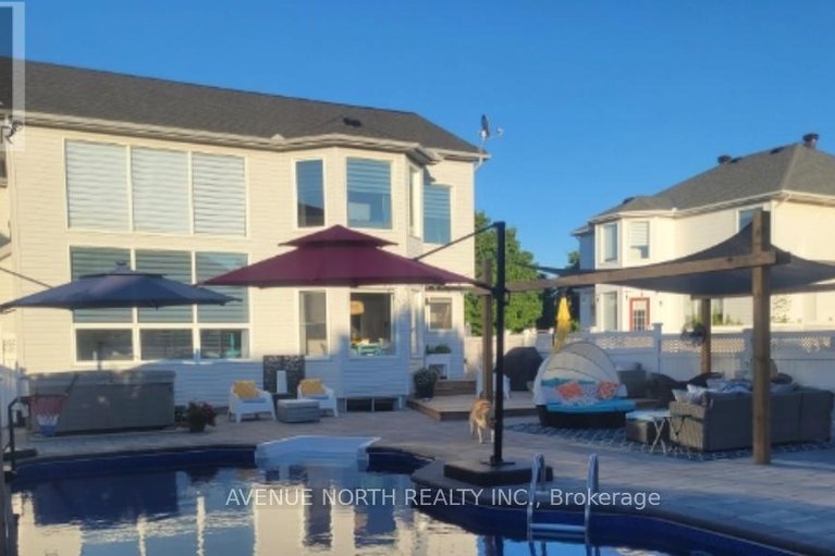 29476657/4-bracewood-way/stonebridge/ottawa/ontario/K2J4Y3_36