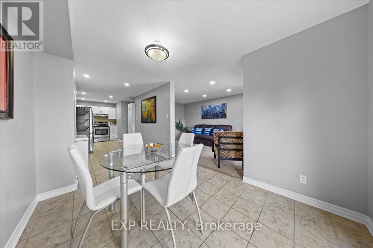 28594729/93-cedarock-drive/bridlewood/ottawa/ontario/K2M2H5_12