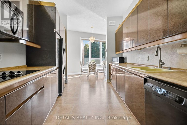 29023437/7-eagle-chase-court/cedargrovefraserdale/ottawa/ontario/K2J3N5_20