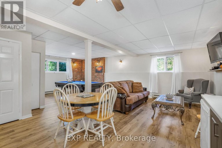 29094495/1887-canaan-road/clarencerockland-twp/clarence-rockland/ontario/K4K1K9_24