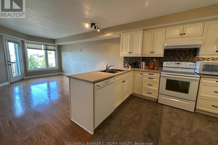 29005546/301-398-van-buren-street/kemptville/north-grenville/ontario/K0G1J0_10