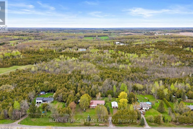 28299232/2915-county-rd-20-road/north-grenville-twp-kemptville-south/north-grenville/ontario/K0G1J0_44