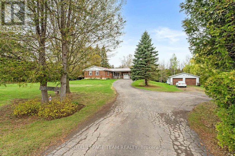 28299232/2915-county-rd-20-road/north-grenville-twp-kemptville-south/north-grenville/ontario/K0G1J0_3