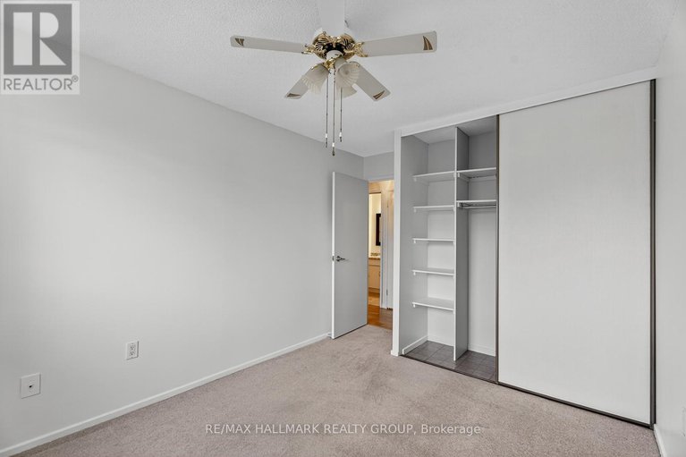 28916284/304-915-elmsmere-road/beacon-hill-south/ottawa/ontario/K1J8H8_29