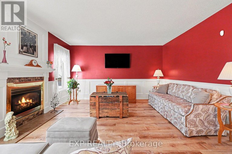 29405878/176-windhurst-drive/barrhaven-east/ottawa/ontario/K2G6J4_16