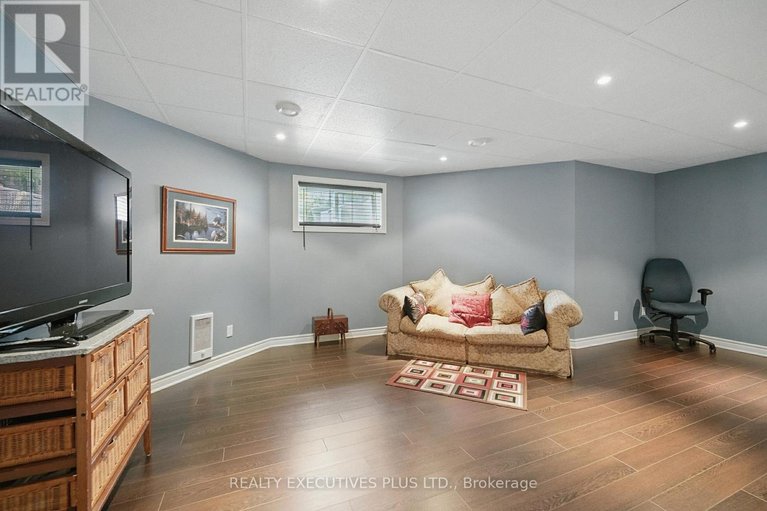 29510605/2709-sylvain-street/town-of-rockland/clarence-rockland/ontario/K4K1S6_30