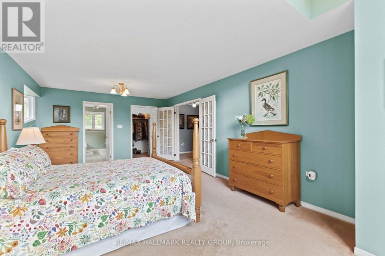 28835565/1103-rideau-bend-crescent/manotick-east-to-manotick-station/ottawa/ontario/K4M1B6_21