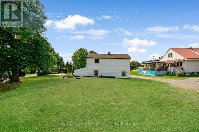 29152259/9-and-7-richmond-street/augusta-twp/augusta/ontario/K0E1P0_35