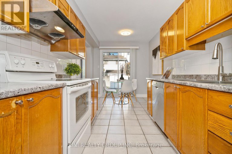 28314032/114-thornbury-crescent/centrepointe/ottawa/ontario/K2G6C3_20