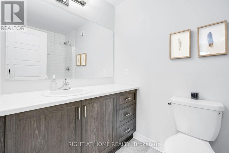 29662386/554-labrador-crescent/blossom-parkkemp-parkfindlay-creek/ottawa/ontario/K1T0R4_20