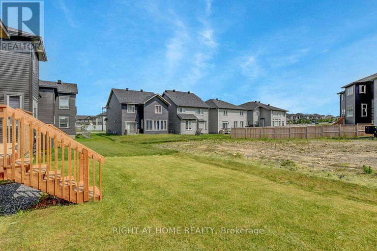 28591927/88-esban-drive/blossom-parkkemp-parkfindlay-creek/ottawa/ontario/K1X0H3_28