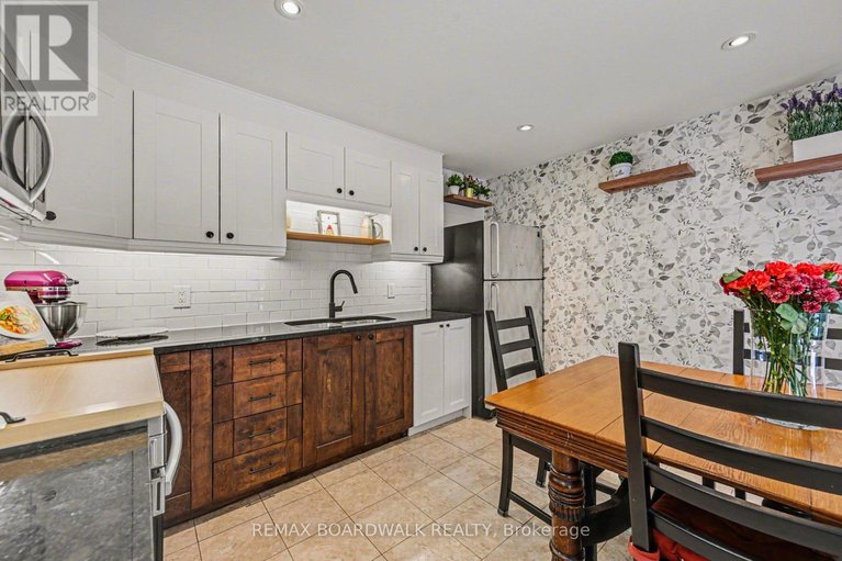 29647352/63-colborne-street/almonte/mississippi-mills/ontario/K0A1A0_11