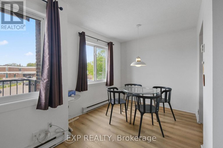 28348903/305b-2041-arrowsmith-drive/beacon-hill-south/ottawa/ontario/K1J7V7_10