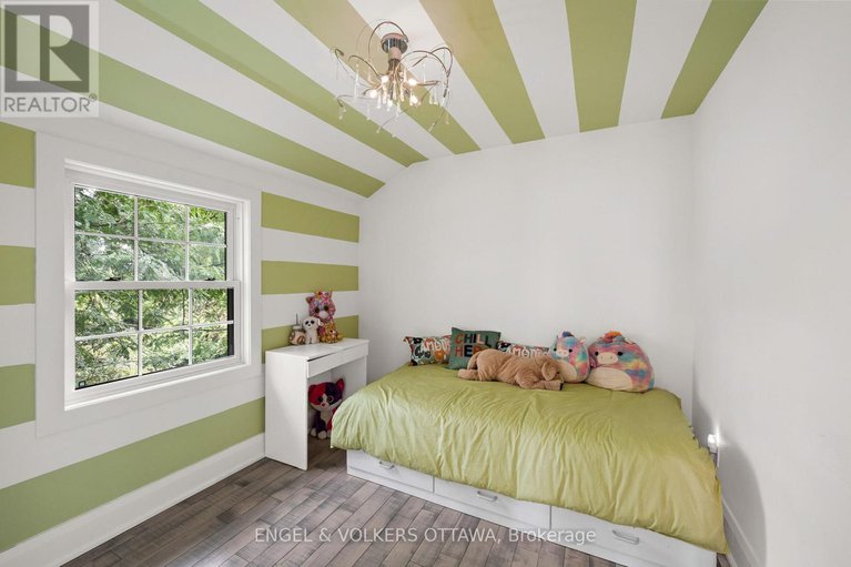 28840547/22-mount-pleasant-avenue/ottawa-east/ottawa/ontario/K1S0L8_24