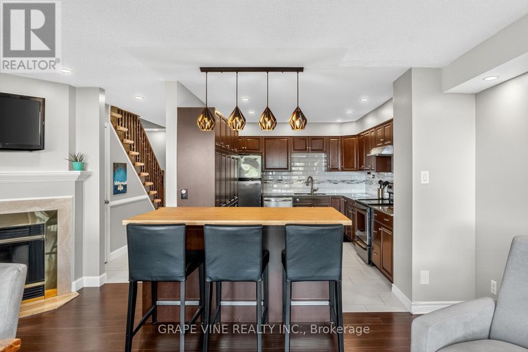 28888602/204-hunterswood-crescent/hunt-club-park/ottawa/ontario/K1G5V1_11