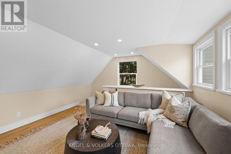 28832500/20-hazel-street/ottawa-east/ottawa/ontario/K1S0E9_27