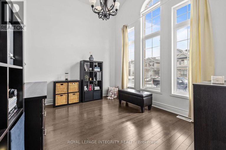 29578407/208-rover-street/emerald-meadowstrailwest/ottawa/ontario/K2V0G2_6