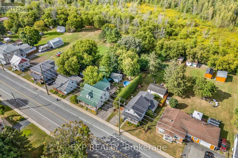 28788005/12-high-street/vankleek-hill/ontario/K0B1R0_30