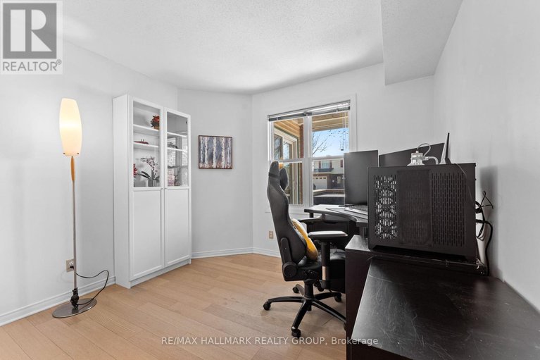28544360/104-1099-cadboro-road/carson-grove/ottawa/ontario/K1J9K4_17