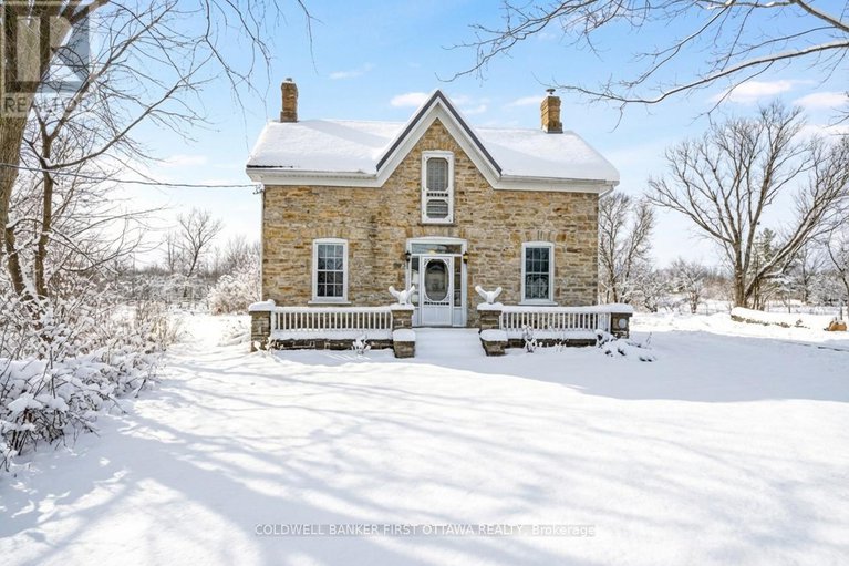 29212098/28-south-street/drummondnorth-elmsley-north-elmsley-twp/drummondnorth-elmsley/ontario/K7H2G1_3