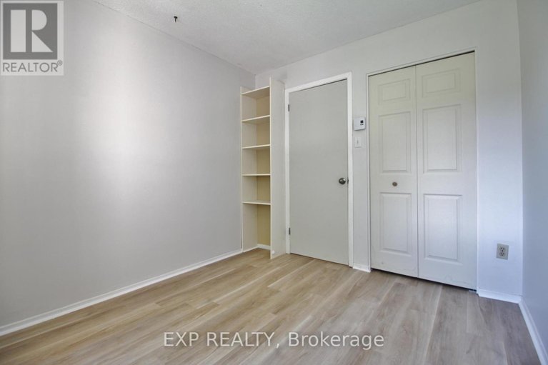 28762843/52-3691-albion-road/sawmill-creektimbermill/ottawa/ontario/K1T1P2_29