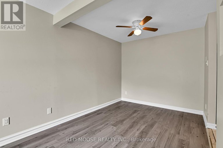 28615037/36a-782-st-andre-drive/hiawatha-parkconvent-glen/ottawa/ontario/K1C4R7_13