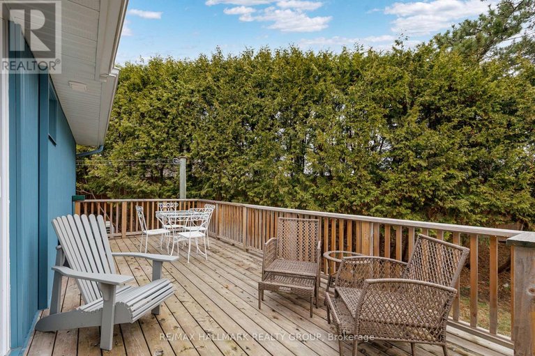 29608870/229-greensway-avenue/kingsview-park/ottawa/ontario/K1L7V3_24