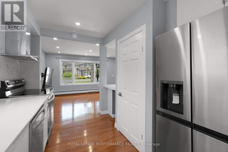 28555292/10-argue-drive/borden-farmstewart-farmcarleton-heightsparkwood-hills/ottawa/ontario/K2E6S1_12