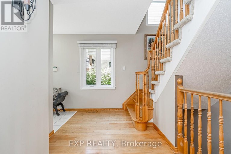 28746795/2103-gardenway-drive/fallingbrookgardenway-south/ottawa/ontario/K4A3K2_4