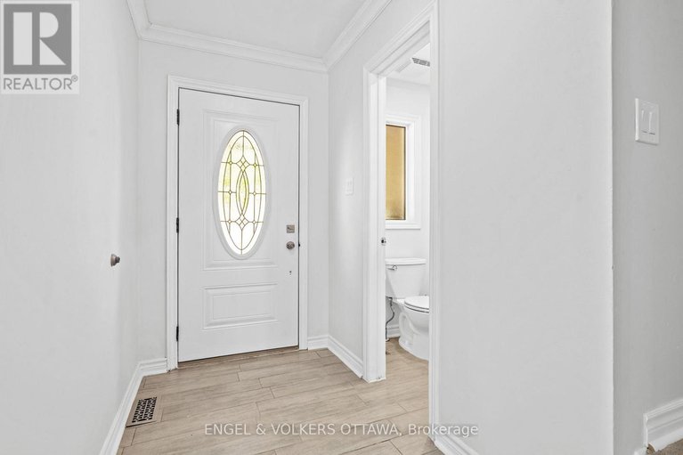 29006192/1540-mimosa-avenue/riverview-park/ottawa/ontario/K1G4C9_4