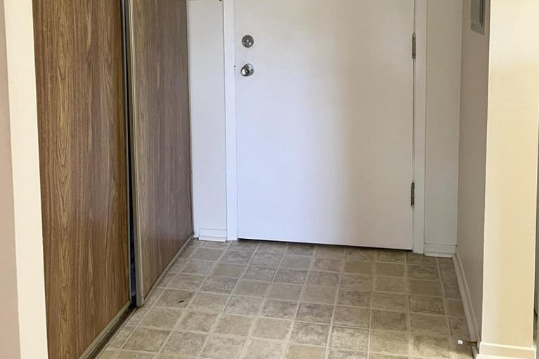 28618067/108-345-centrum-boulevard/bilberry-creekqueenswood-heights/ottawa/ontario/K1E3W9_4