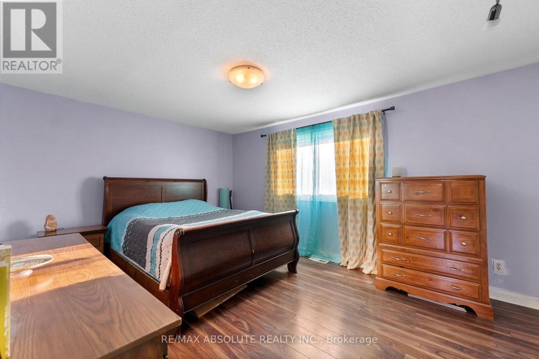 28870160/6138-brookside-lane/convent-glen-south/ottawa/ontario/K1C2K7_11
