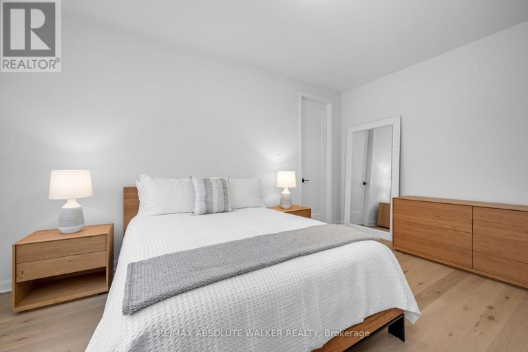 29118670/2055-wanderer-avenue/mahogany-community/ottawa/ontario/K4M0W9_29