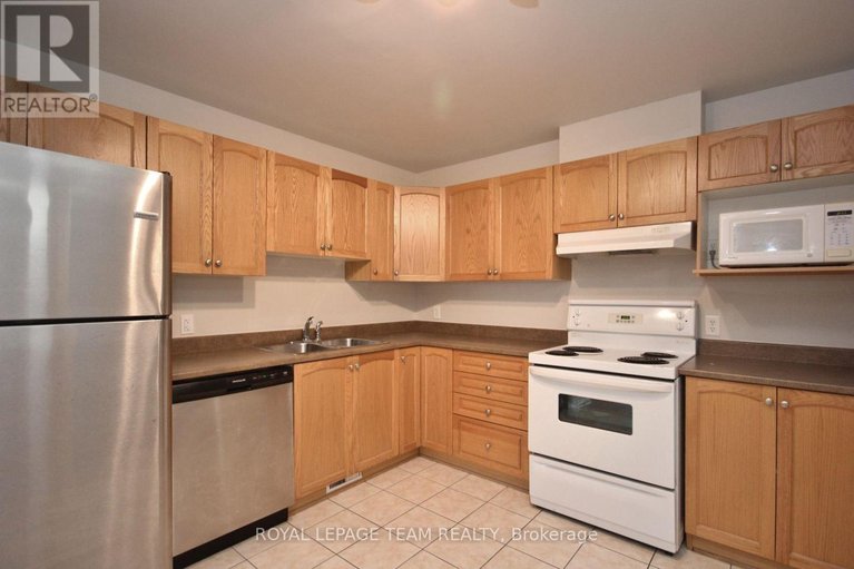 29564230/139-oakfield-crescent/longfields/ottawa/ontario/K2J5H8_5