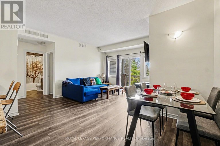 29684610/f-151-mocha-private/blossom-parkkemp-parkfindlay-creek/ottawa/ontario/K1T0K5_7