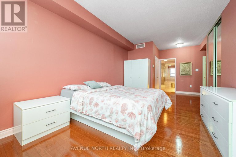 29407567/606-1480-riverside-drive/riverview-park/ottawa/ontario/K1G5H2_25