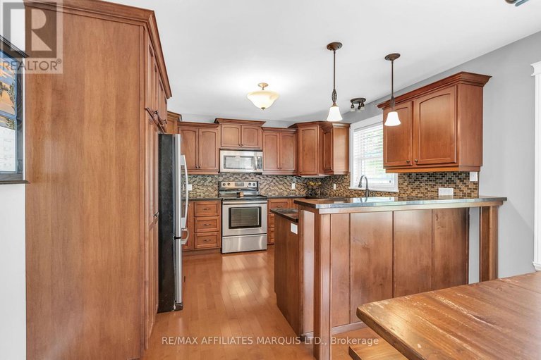 28376318/45-beech-street/ingleside/south-stormont/ontario/K0C1M0_9