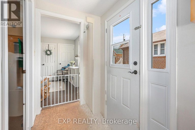 29284748/113-115-richey-street/almonte/mississippi-mills/ontario/K0A1A0_14