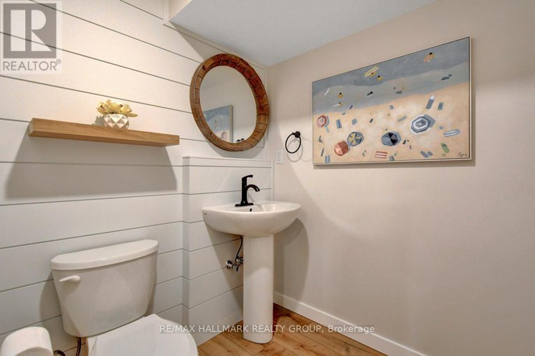 28760671/716-kirkham-crescent/btwn-franktown-rd-fallowfield-rd/ottawa/ontario/K0A2Z0_37