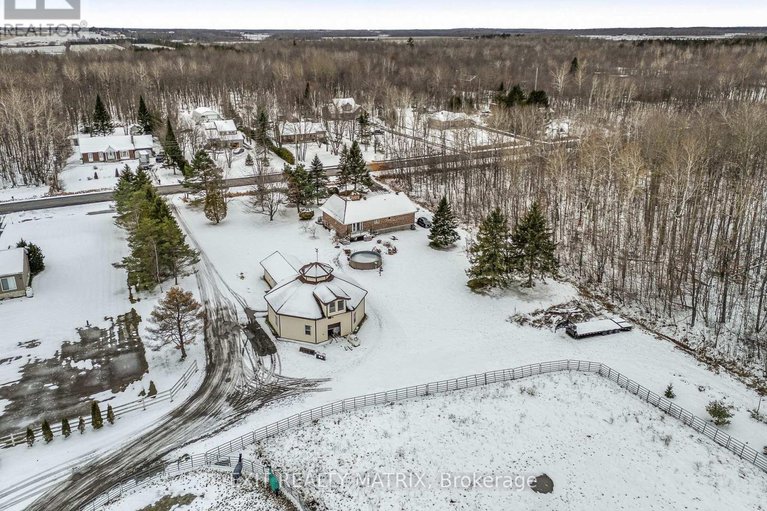 28707413/3245-pattee-road/east-hawkesbury-twp/east-hawkesbury/ontario/K6A2R2_11