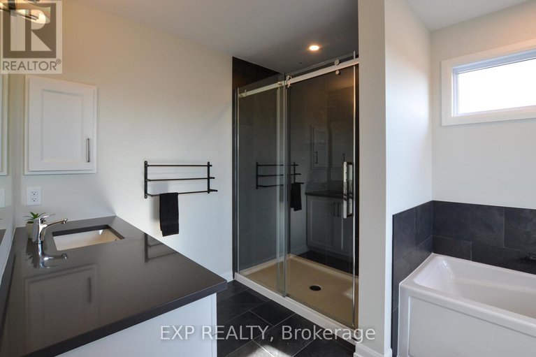 28930644/623-montessor-crescent/clarencerockland-twp/clarence-rockland/ontario_24