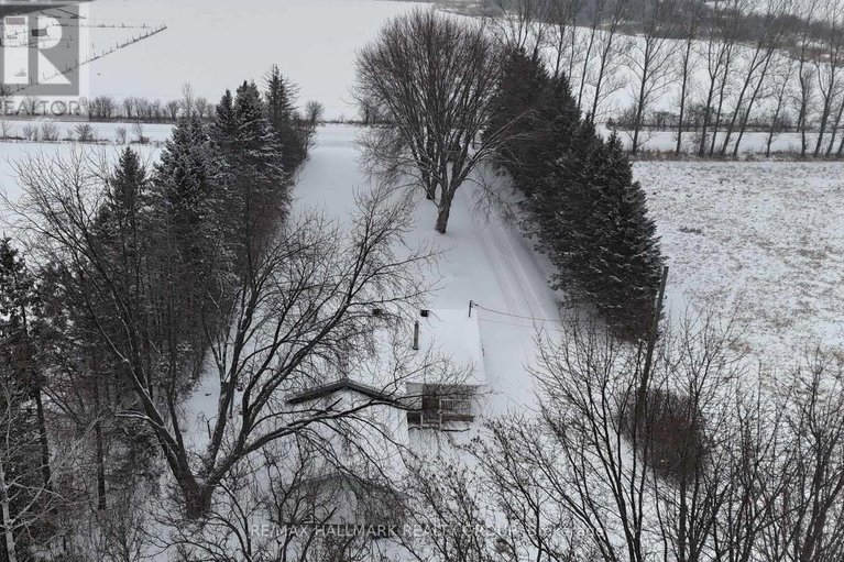 29183294/3427-john-shaw-road/fitzroy-ward-south-east/ottawa/ontario/K0A2H0_9