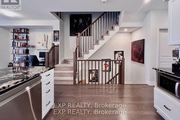 28505159/926-brian-good-avenue/riverside-southgloucester-glen/ottawa/ontario/K4M0N7_19