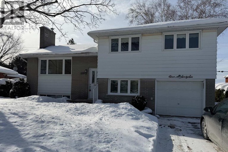 29364334/1166-castle-hill-crescent/copeland-park/ottawa/ontario/K2C2A8_1