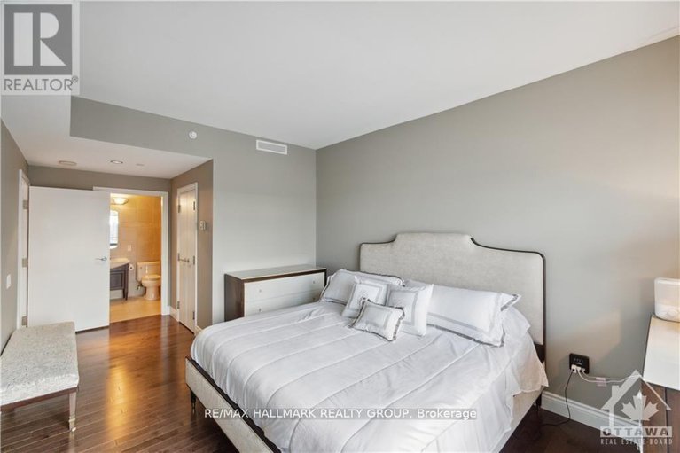 29192841/1301-90-george-street/lower-townbyward-market/ottawa/ontario/K1N0A8_11