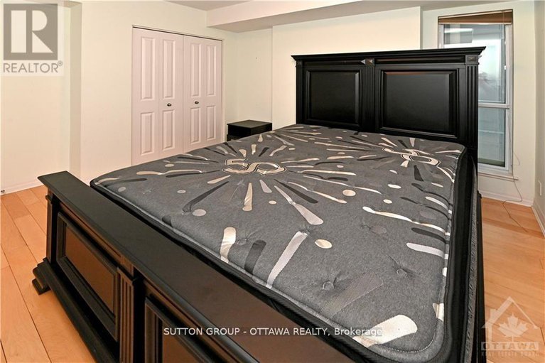 28471695/706-242-rideau-street/sandy-hill/ottawa/ontario/K1N0B7_21