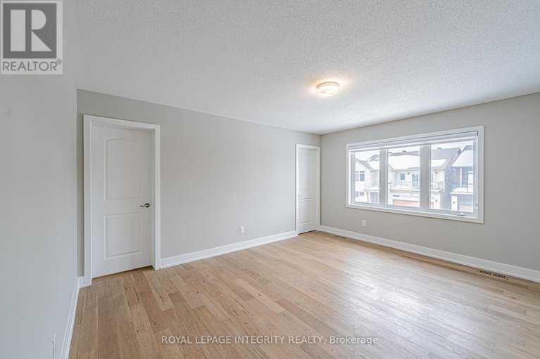 28842717/709-fenwick-way/stonebridge/ottawa/ontario/K2J7E2_35