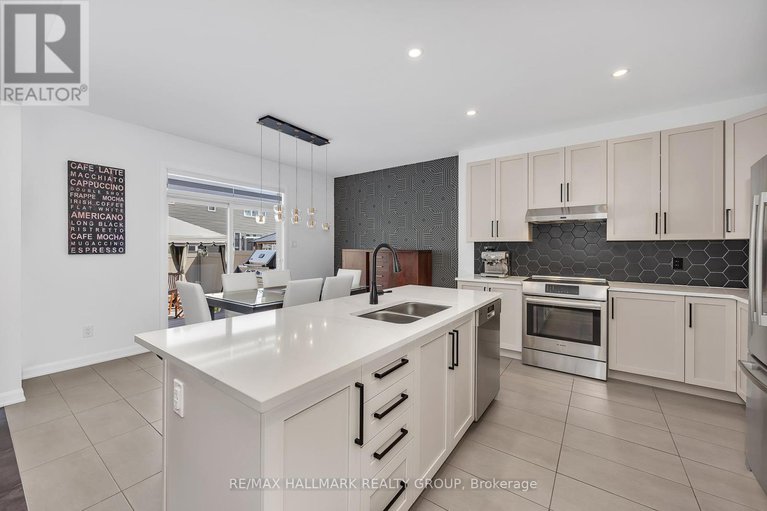 28574225/756-cappamore-drive/half-moon-bay/ottawa/ontario/K2J6W3_8