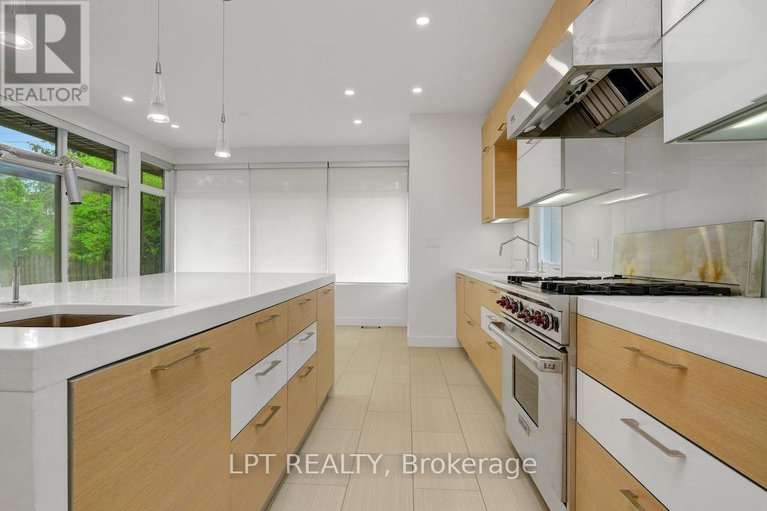 29173941/298-crestview-road/alta-vistafaircrest-heights/ottawa/ontario/K1H5G6_23