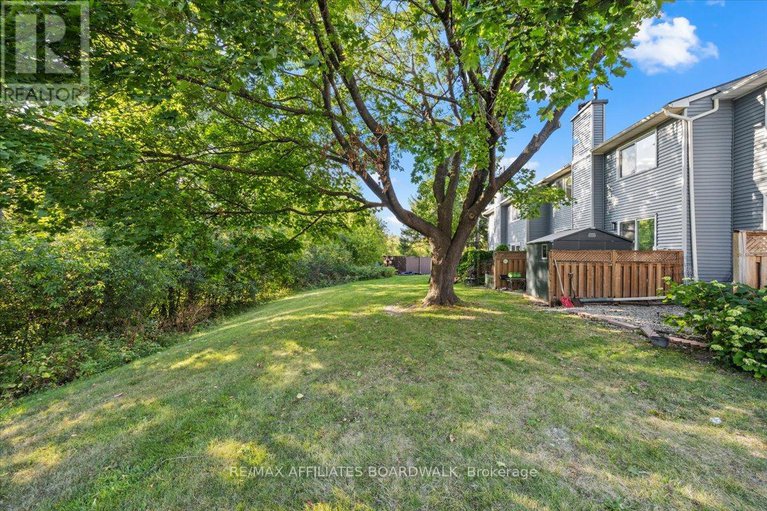 28857204/6482-bilberry-drive/convent-glen-north/ottawa/ontario/K1C4N8_33